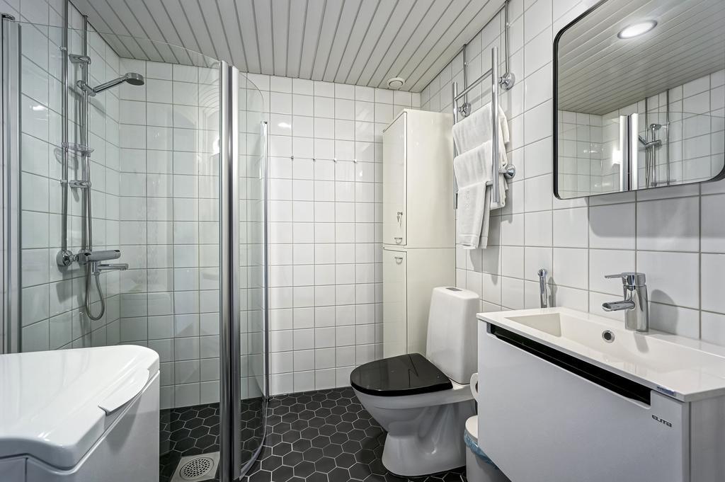 Forenom Serviced Apartments Espoo Tapiola Ruang foto