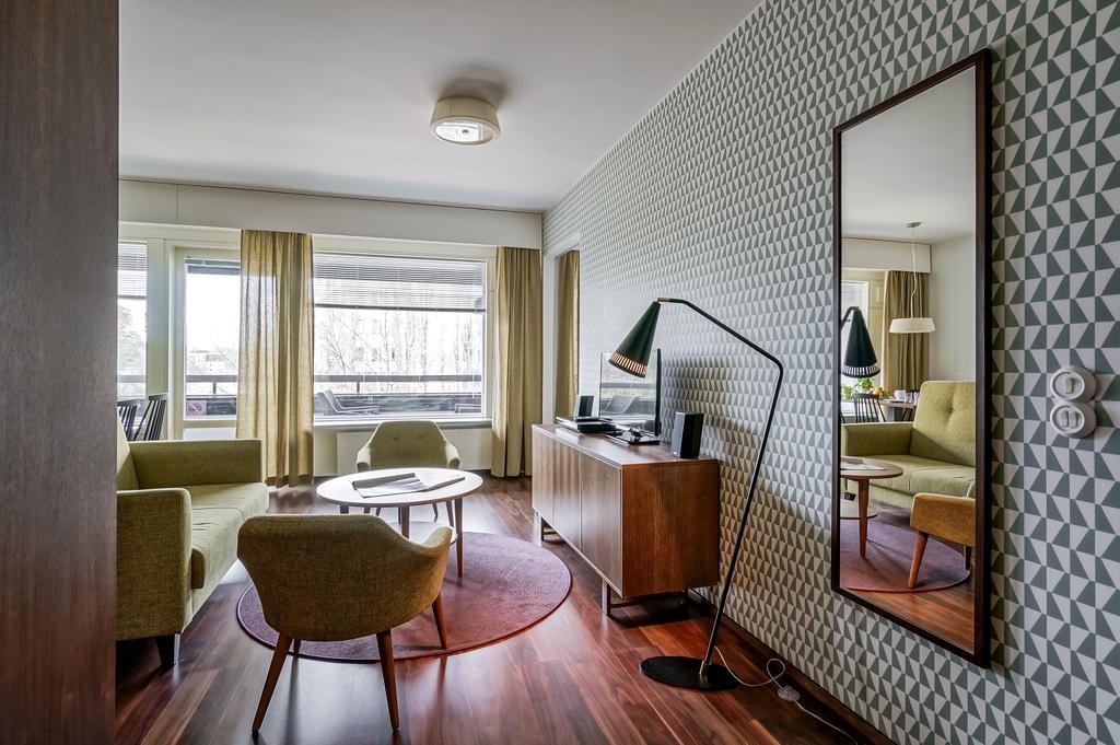 Forenom Serviced Apartments Espoo Tapiola Ruang foto
