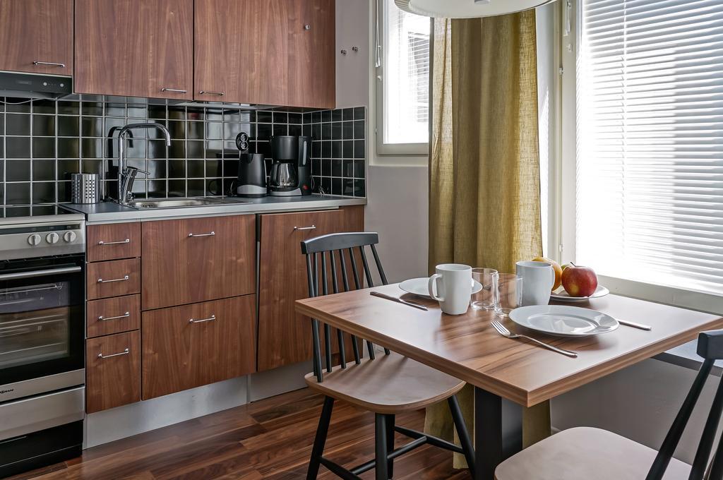 Forenom Serviced Apartments Espoo Tapiola Ruang foto