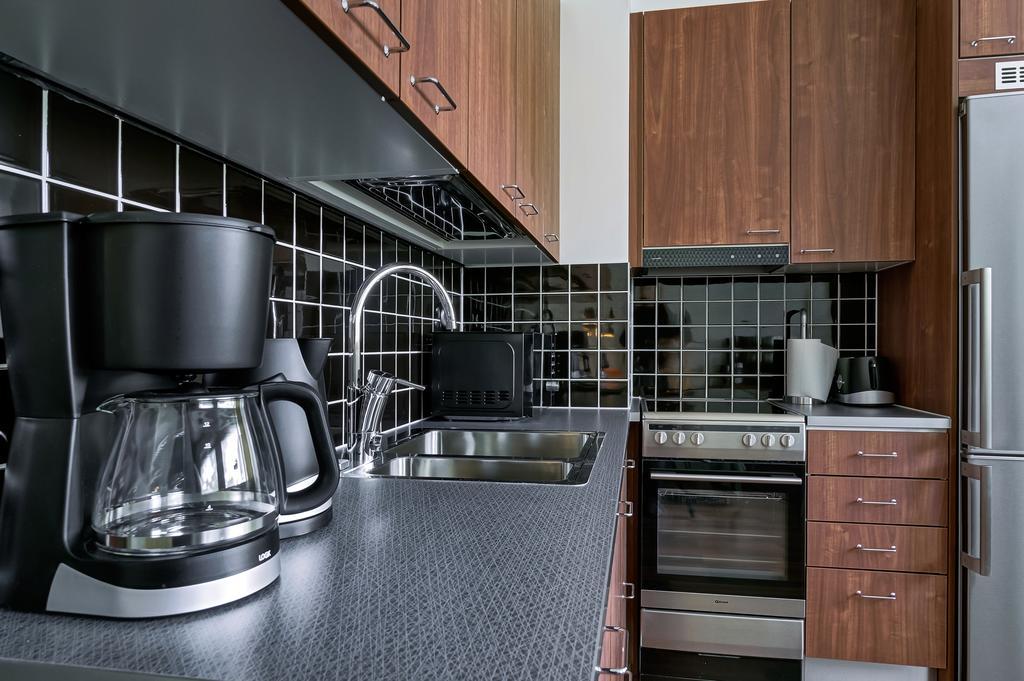 Forenom Serviced Apartments Espoo Tapiola Ruang foto