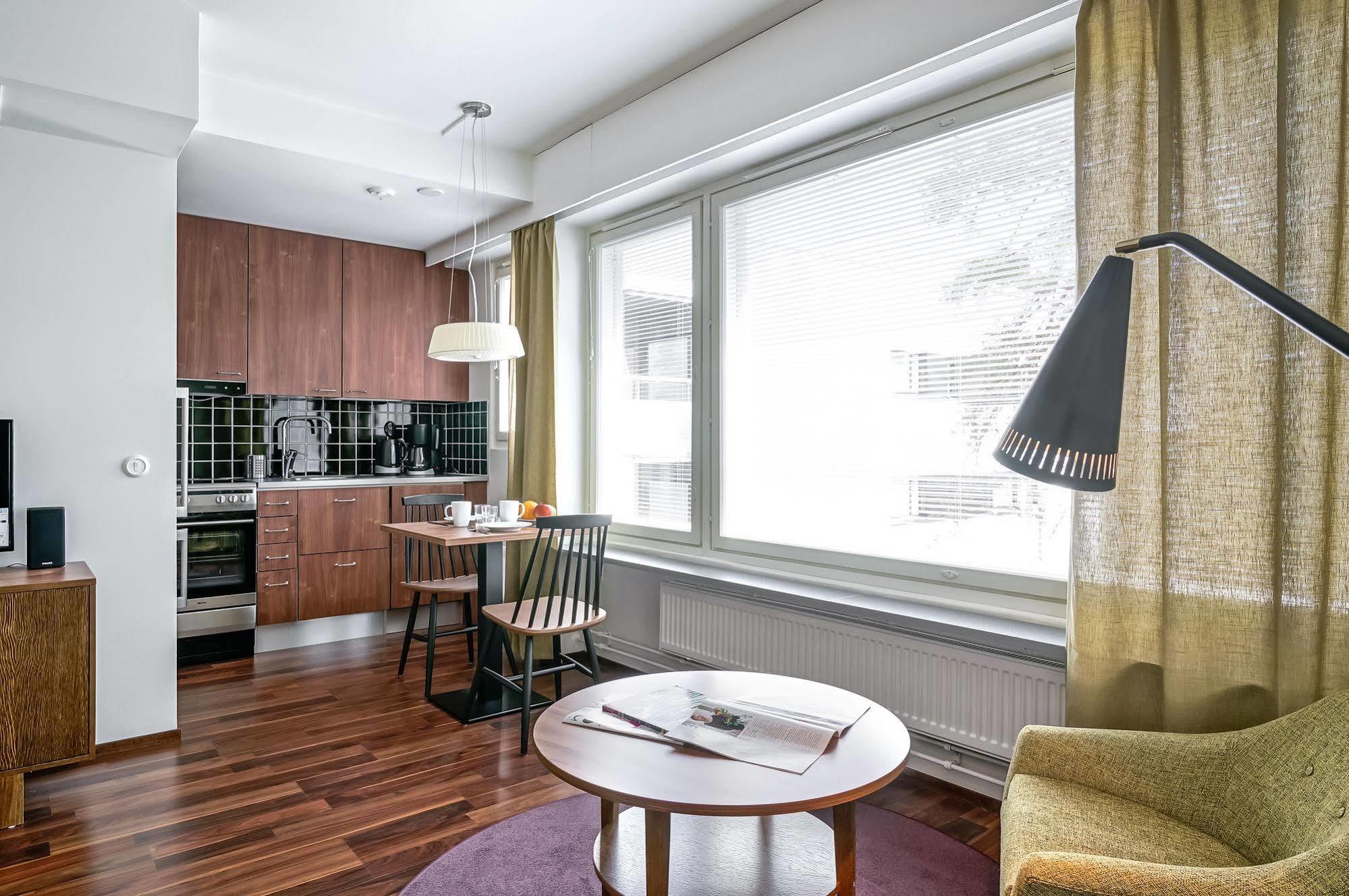 Forenom Serviced Apartments Espoo Tapiola Bagian luar foto